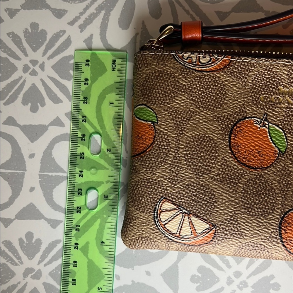 Coach Signature Canvas Citrus Print Wristlet | NWT | Orange Trim | Summer Resort - Picture 15 of 16
